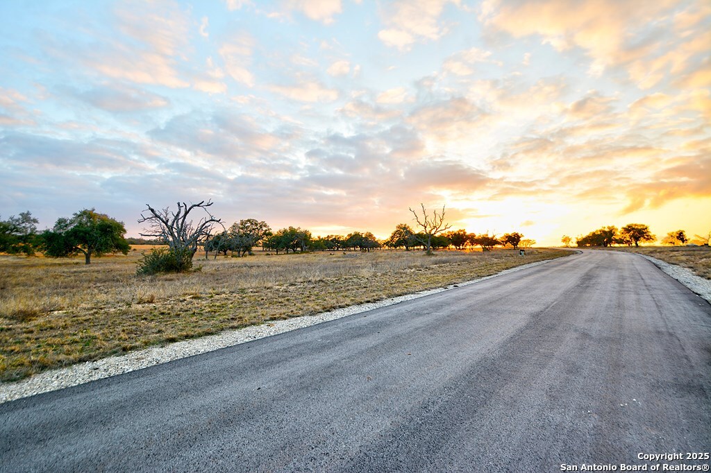 -- Oryx View Drive Harper TX 78631