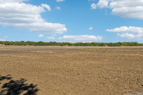 11735 Obrien Atascosa TX 78002