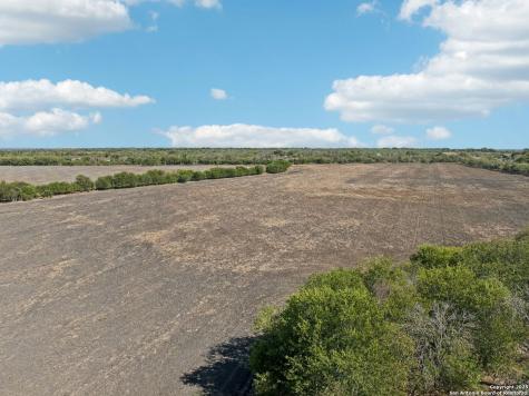 11735 Obrien Atascosa TX 78002
