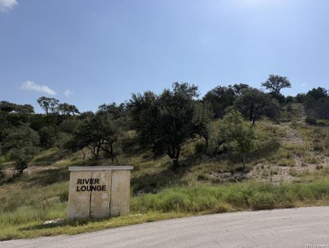 942 Blueridge View Canyon Lake TX 78133