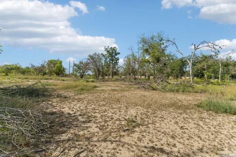 2324 E Chavaneaux San Antonio TX 78214