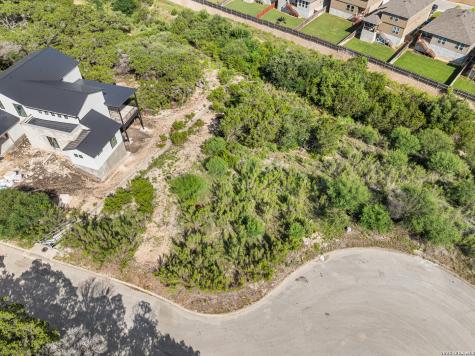 218 Majestic Bluff San Antonio TX 78258