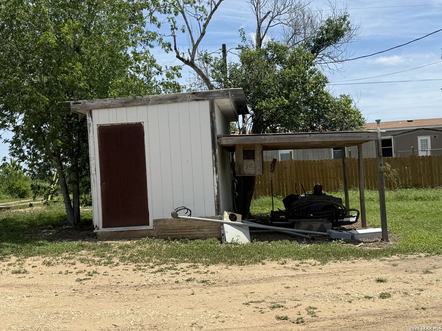 1263 County Road 345 La Vernia TX 78121