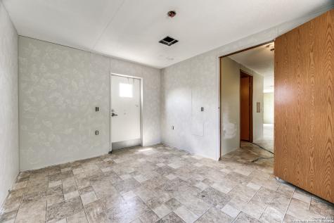 2844 Hidden Valley Road Pipe Creek TX 78063