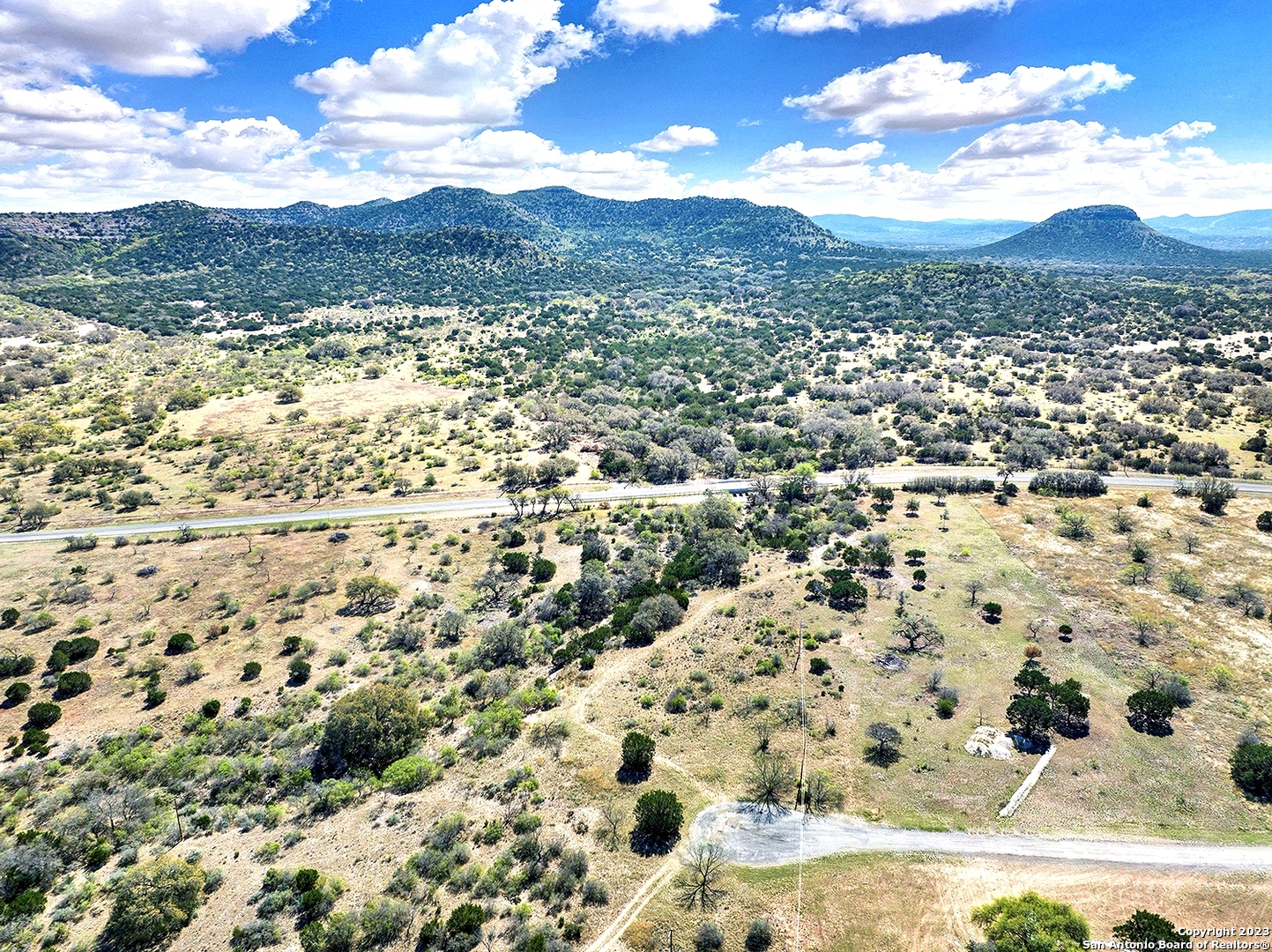 316 Robin Road Camp Wood TX 78833