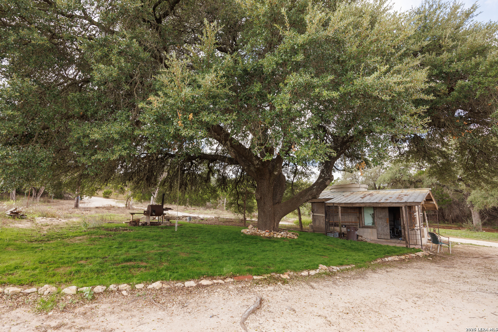 2970/3008 Rolling Hills Road Blanco TX 78606