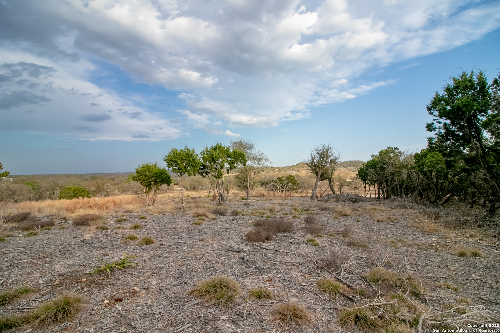 49 Cool Creek Camp Verde TX 78010