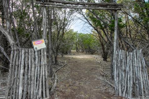 49 Cool Creek Camp Verde TX 78010