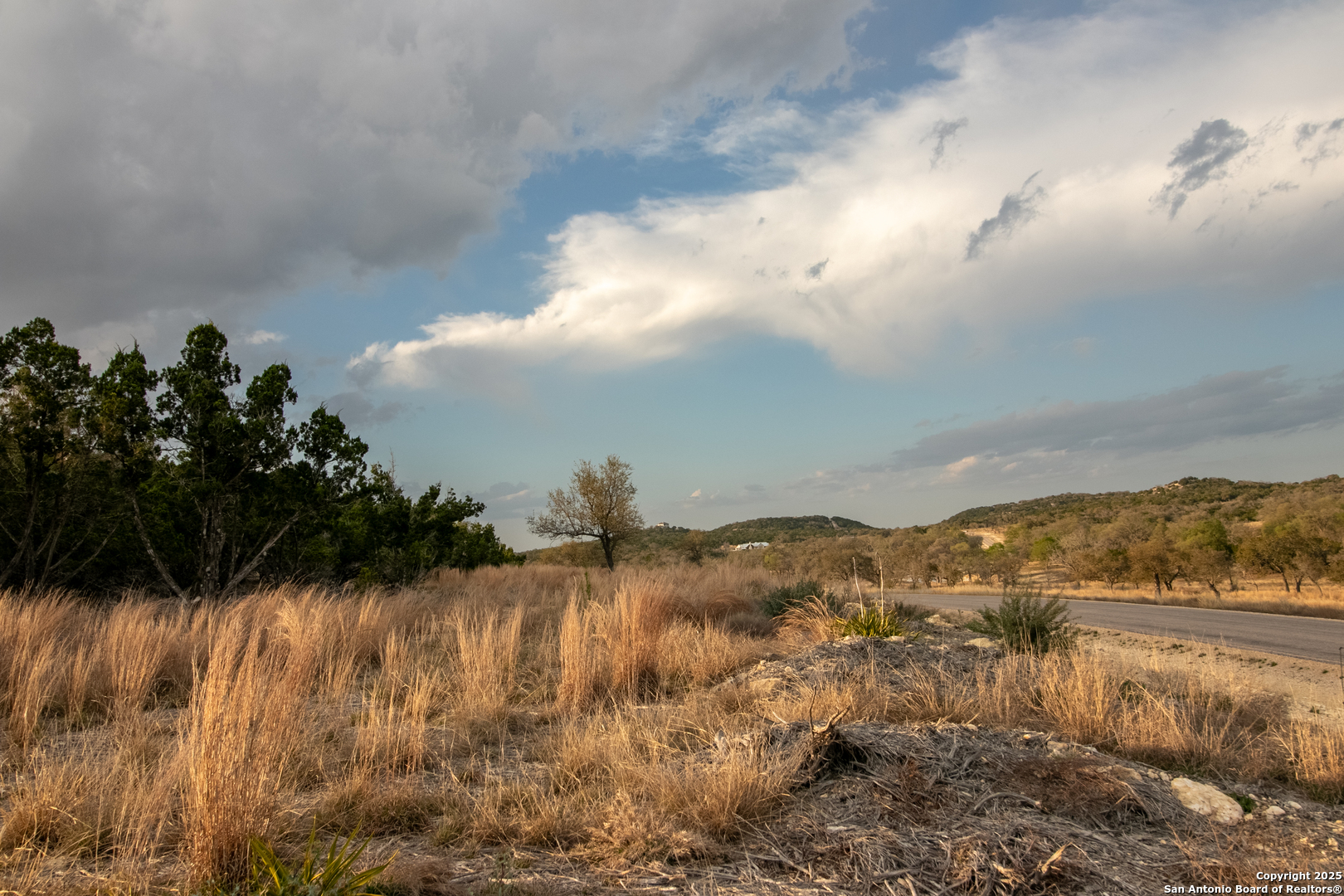 49 Cool Creek Camp Verde TX 78010