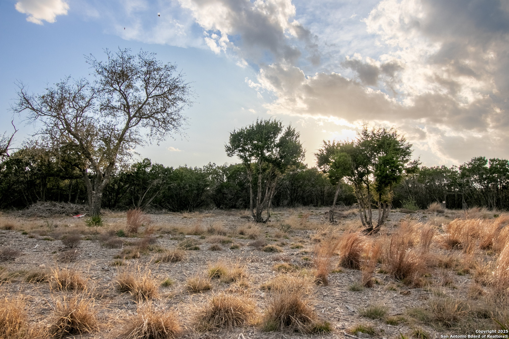 49 Cool Creek Camp Verde TX 78010