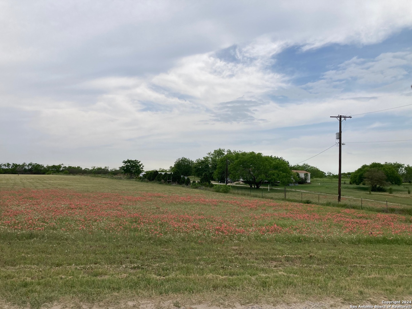 1 County Road # 163 Elmendorf TX 78112