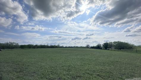 1 County Road # 163 Elmendorf TX 78112