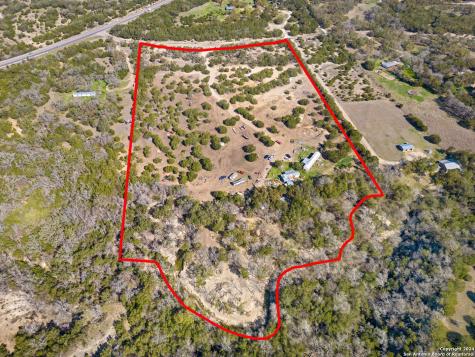 4621 Mccall Creek Road Blanco TX 78606