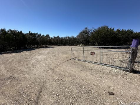 4621 Mccall Creek Road Blanco TX 78606