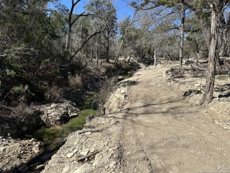 4621 Mccall Creek Road Blanco TX 78606