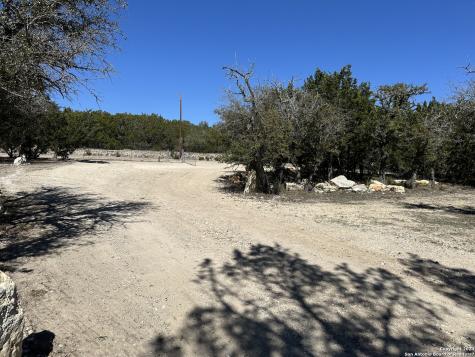 4621 Mccall Creek Road Blanco TX 78606