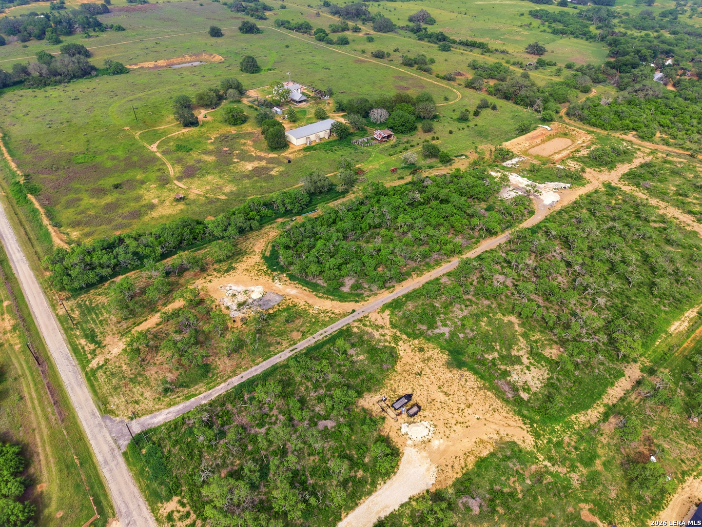 2105 County Road 124 Floresville TX 78114