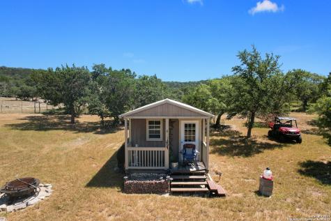 6035 Bear Creek Road Pipe Creek TX 78063