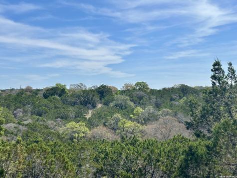 107 Camp Alzafar Boerne TX 78006