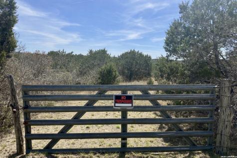107 Camp Alzafar Boerne TX 78006