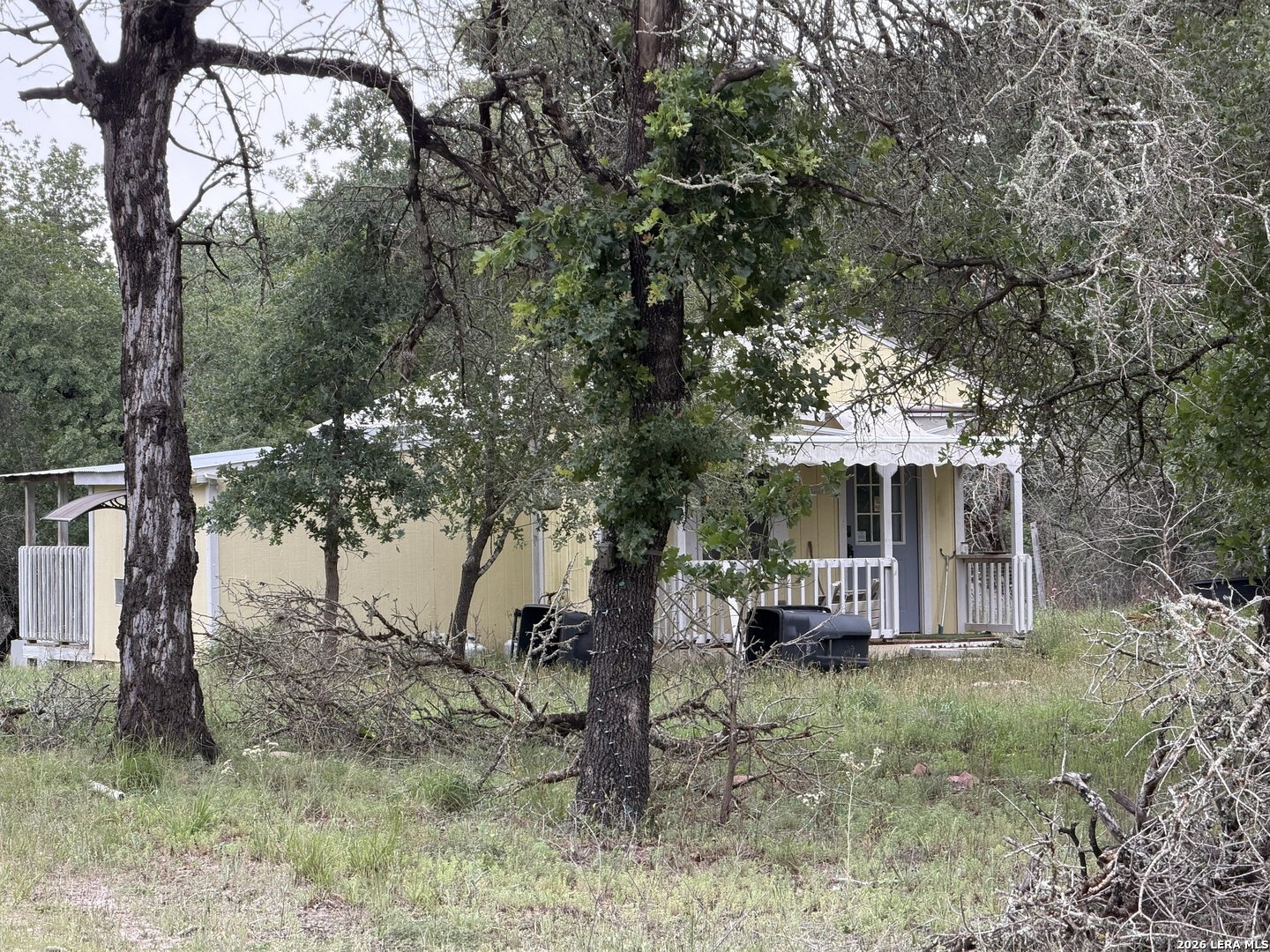 105 Clear Springs Floresville TX 78114