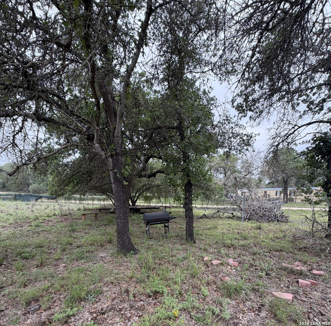 105 Clear Springs Floresville TX 78114