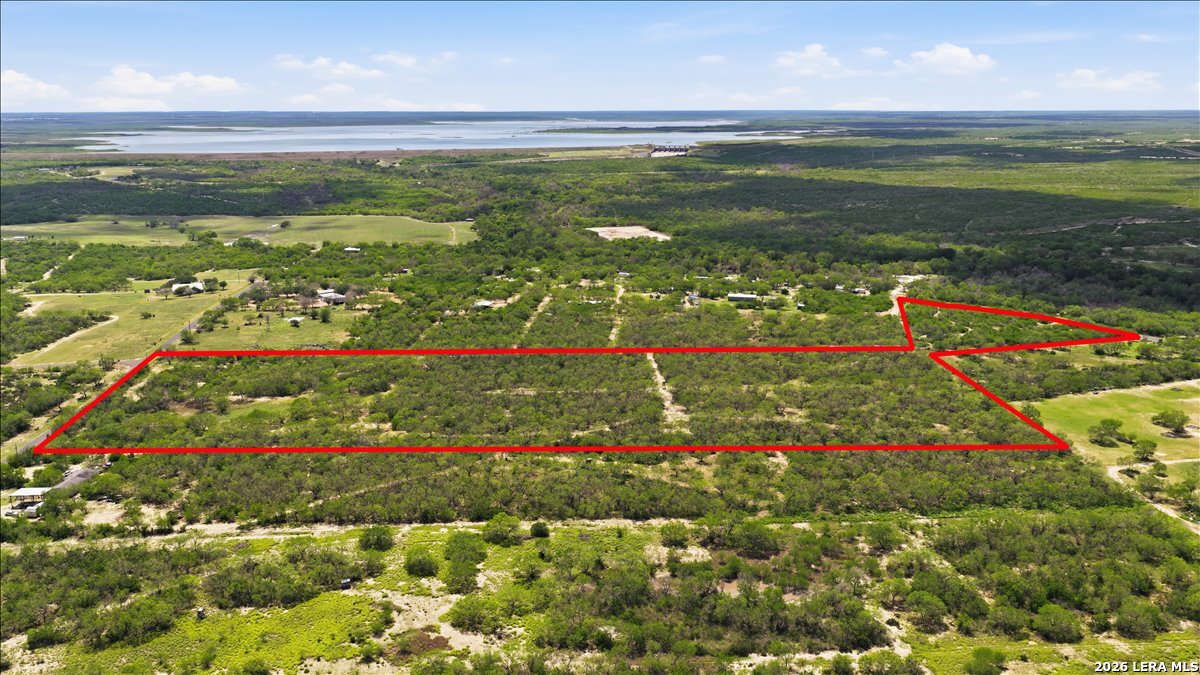 130 Choke Canyon Estates Three Rivers TX 78071