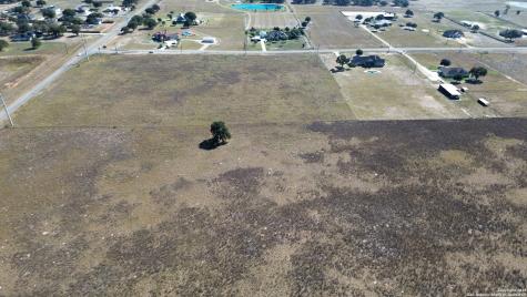 100 Scenic Hills La Vernia TX 78121