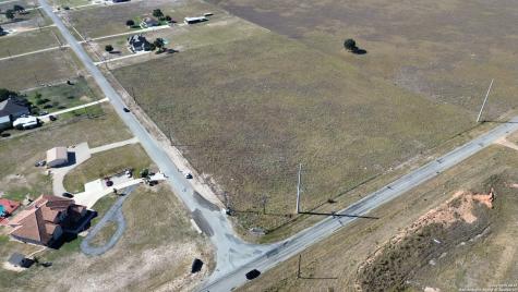 100 Scenic Hills La Vernia TX 78121
