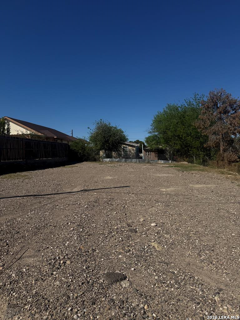 849 Callejon Nevisca Eagle Pass TX 78852