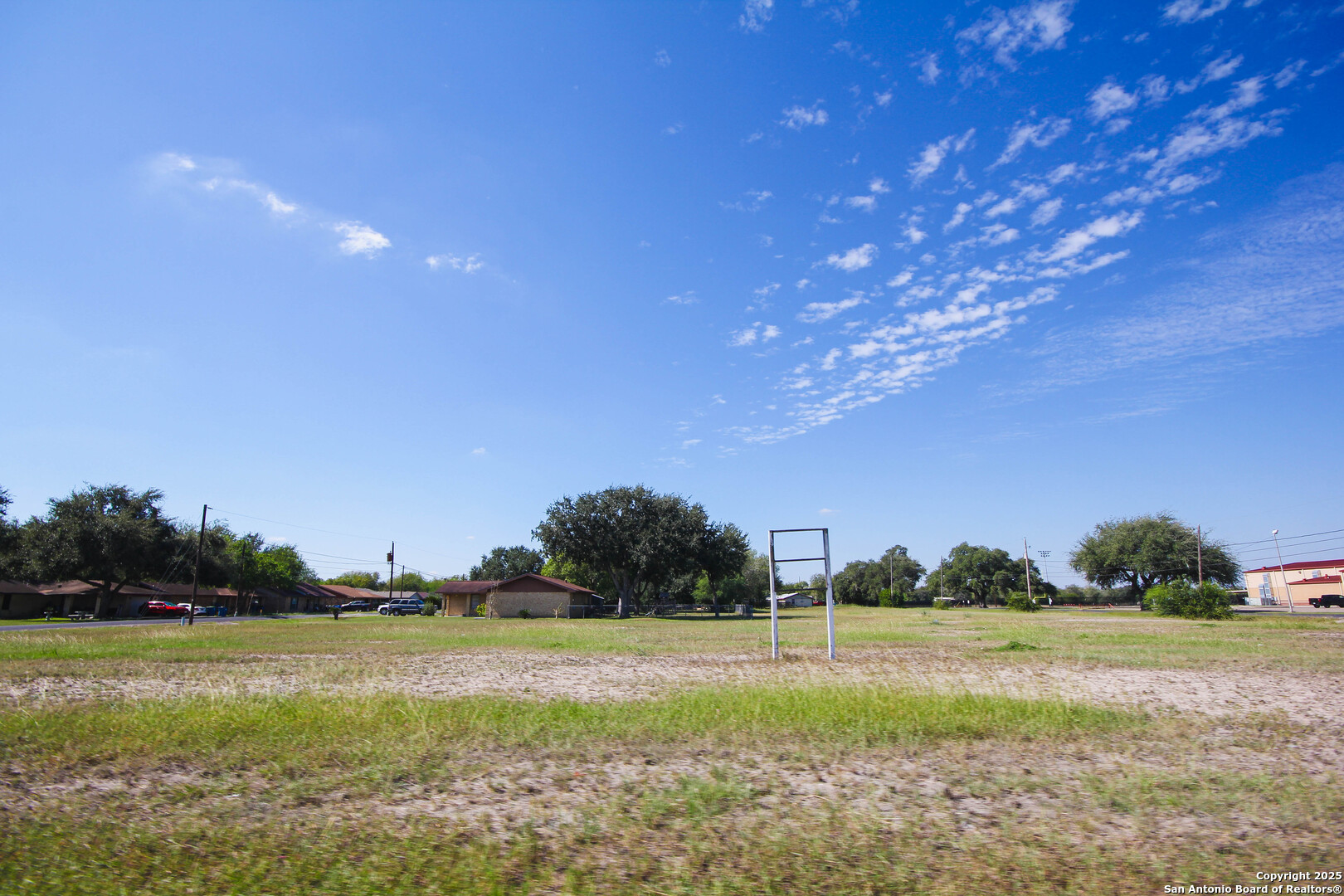 1204 W Bowie Beeville TX 78102