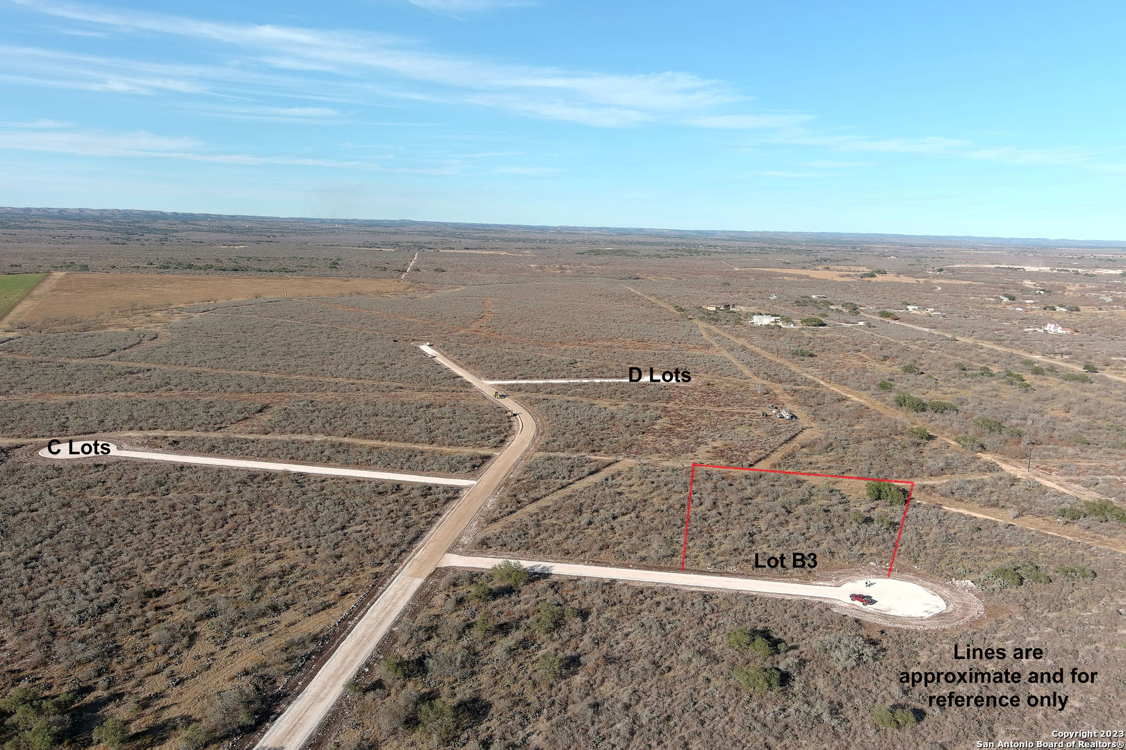 61 Friendship Hills Uvalde TX 78801