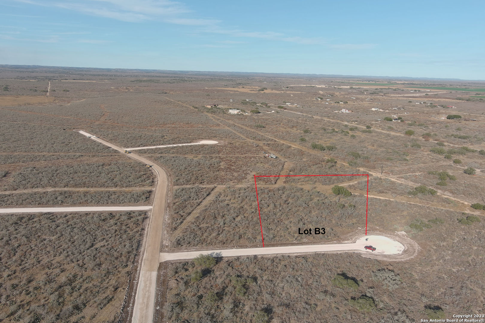 61 Friendship Hills Uvalde TX 78801
