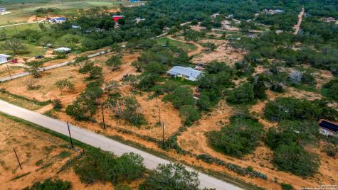 1062 County Road 122 Lot 4 Floresville TX 78114