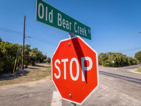 487 Old Bear Creek New Braunfels TX 78132