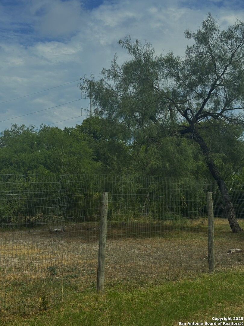 5103 Cannon San Antonio TX 78228