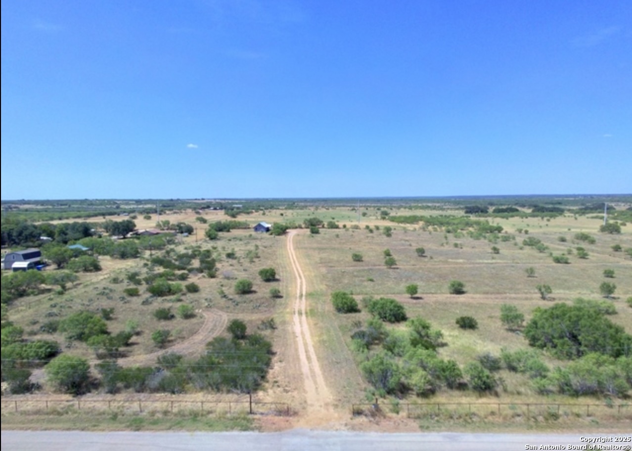 04 Hillcrest Drive Moore TX 78057