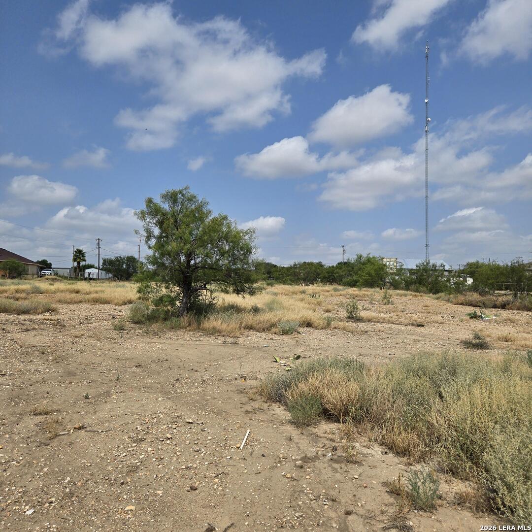 736 Chula Vista Road Eagle Pass TX 78852