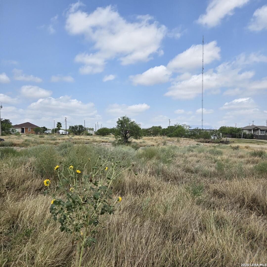 736 Chula Vista Road Eagle Pass TX 78852