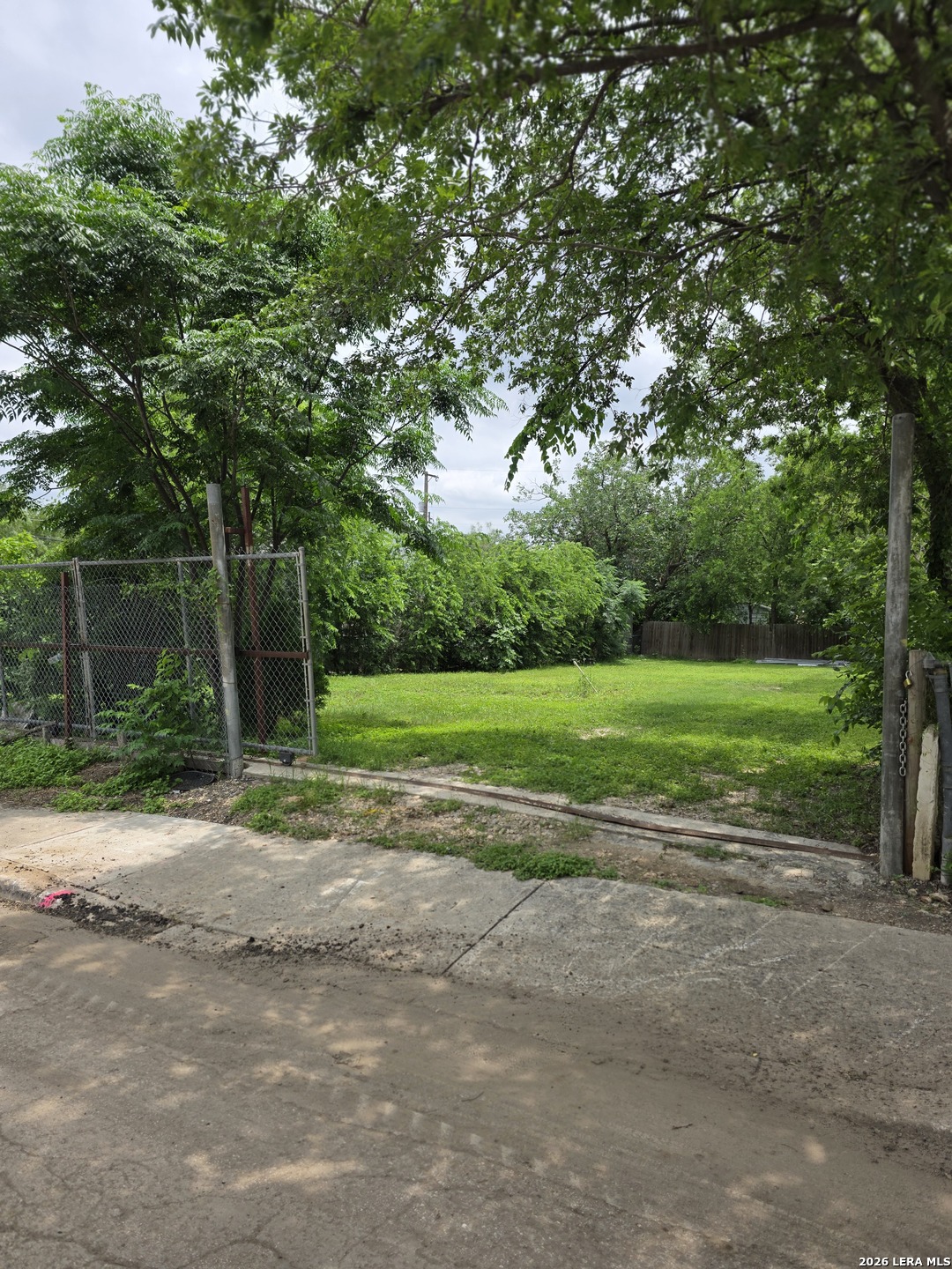 1406 W Ridgewood Court San Antonio TX 78201