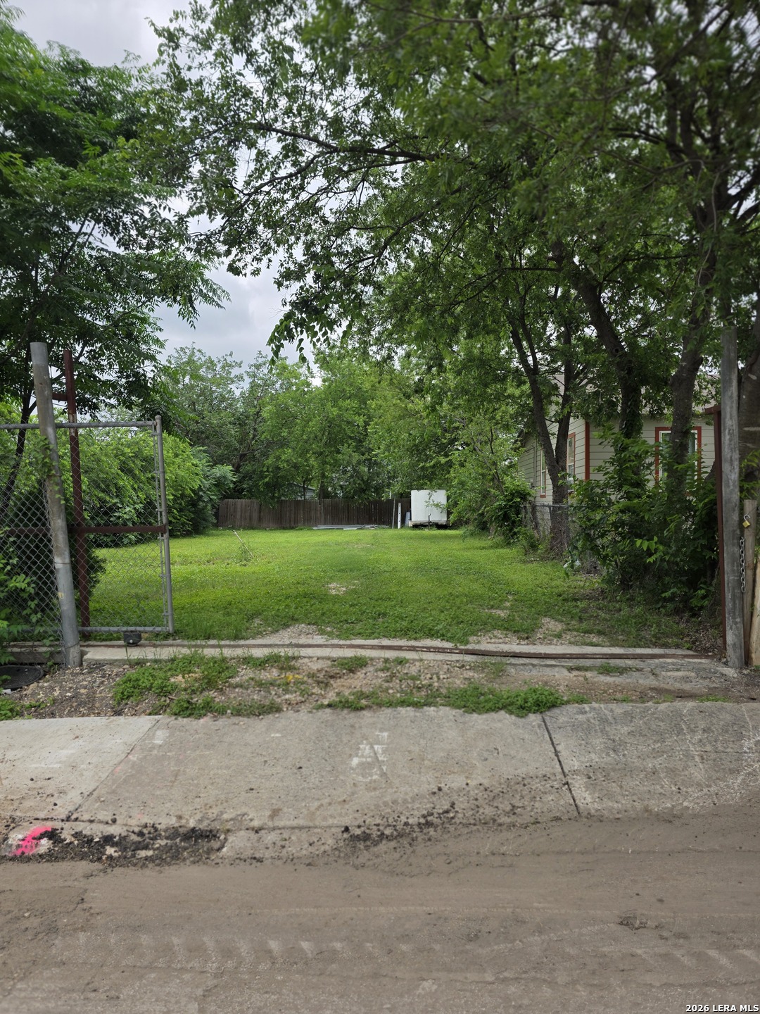 1406 W Ridgewood Court San Antonio TX 78201