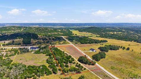 000 Tbd Center Point TX 78010