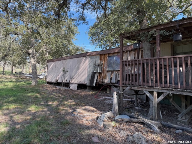 203 Flores Oaks Drive Floresville TX 78114