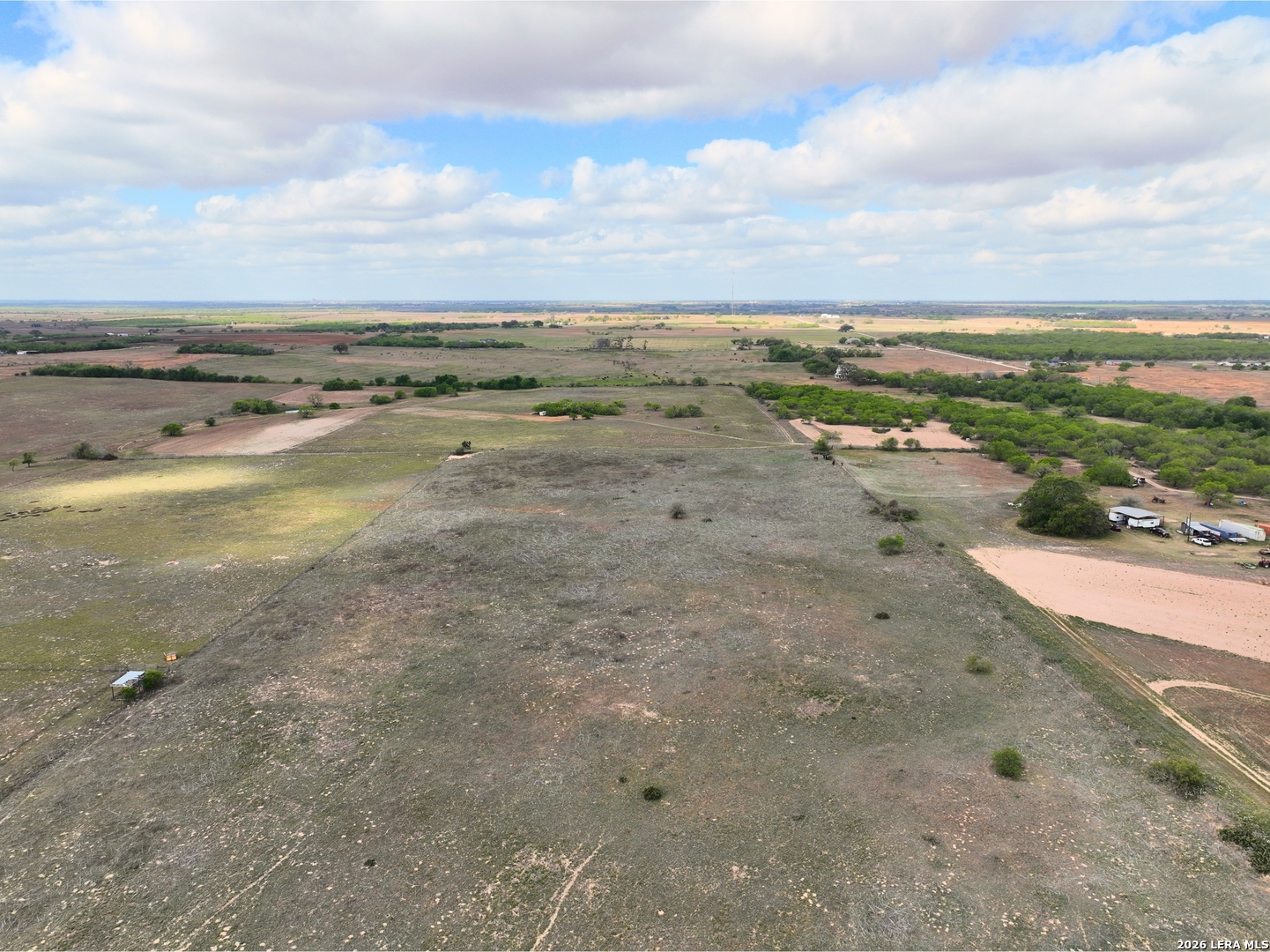 2612 County Road 232 Floresville TX 78114