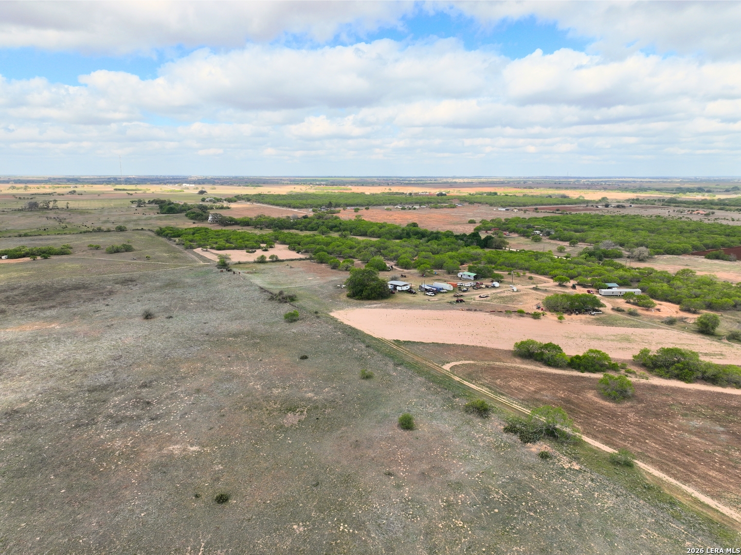 2612 County Road 232 Floresville TX 78114