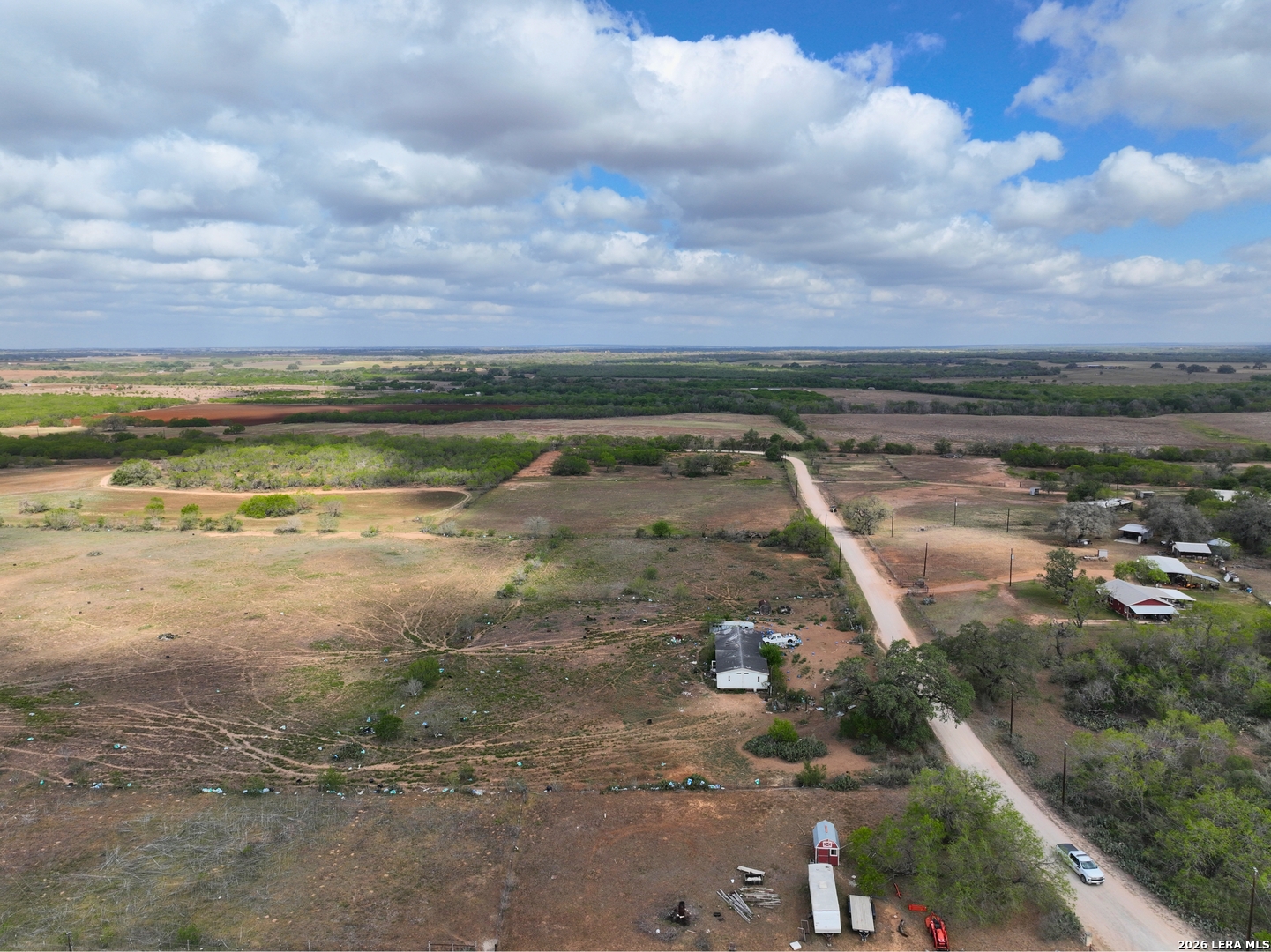 2612 County Road 232 Floresville TX 78114