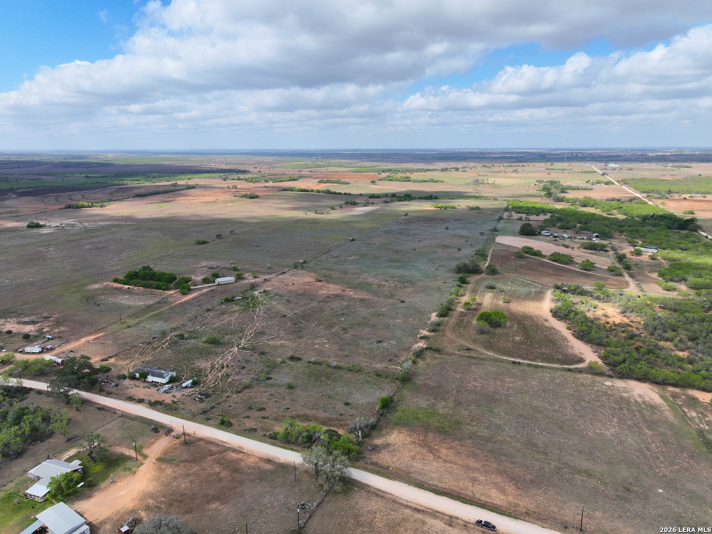 2612 County Road 232 Floresville TX 78114