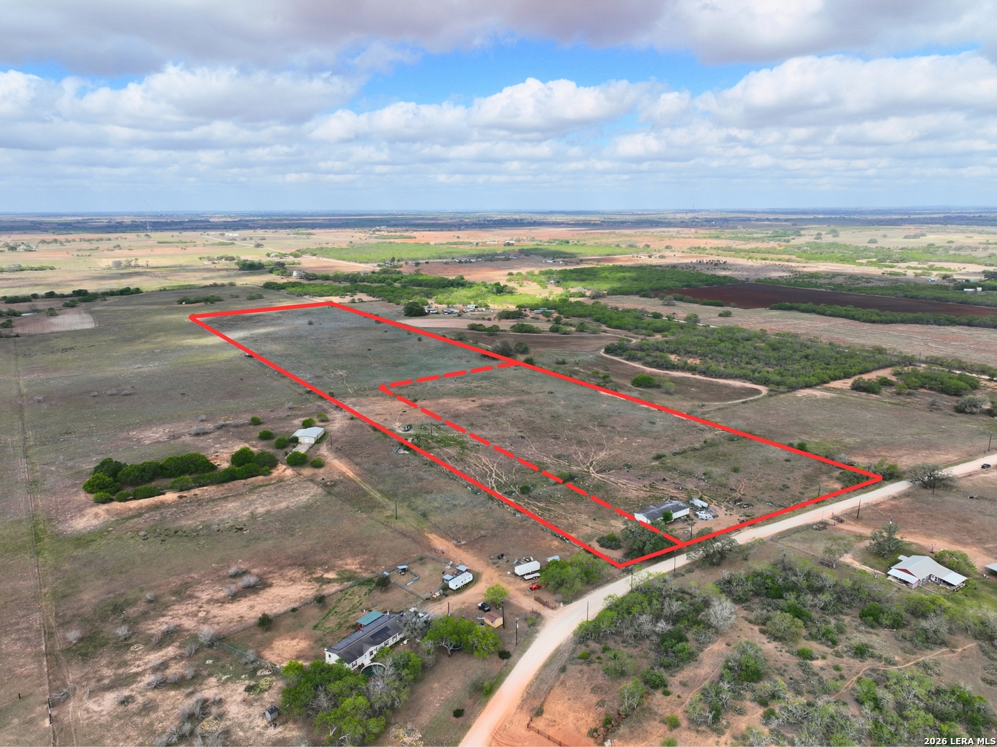 2612 County Road 232 Floresville TX 78114