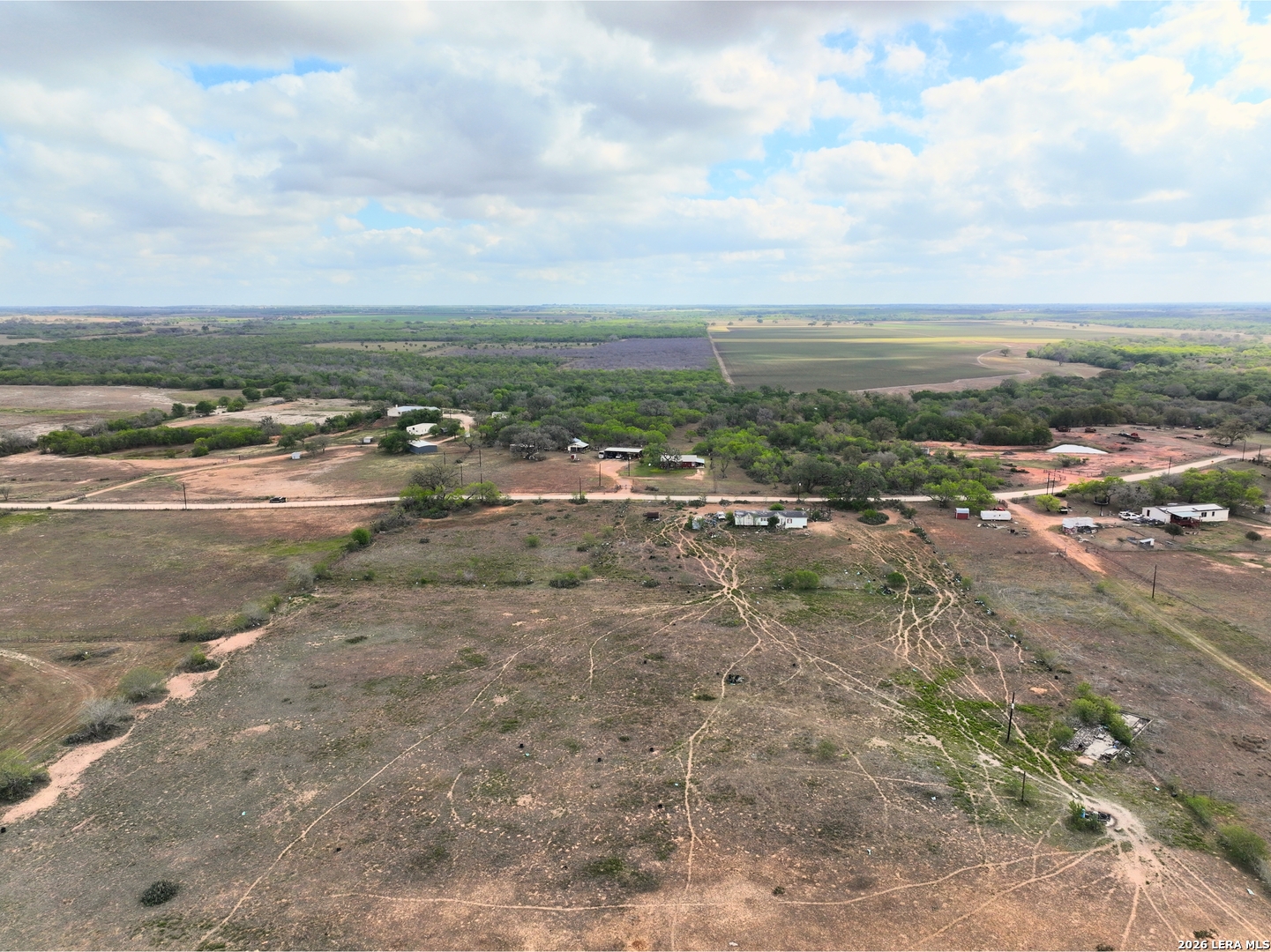 2612 County Road 232 Floresville TX 78114