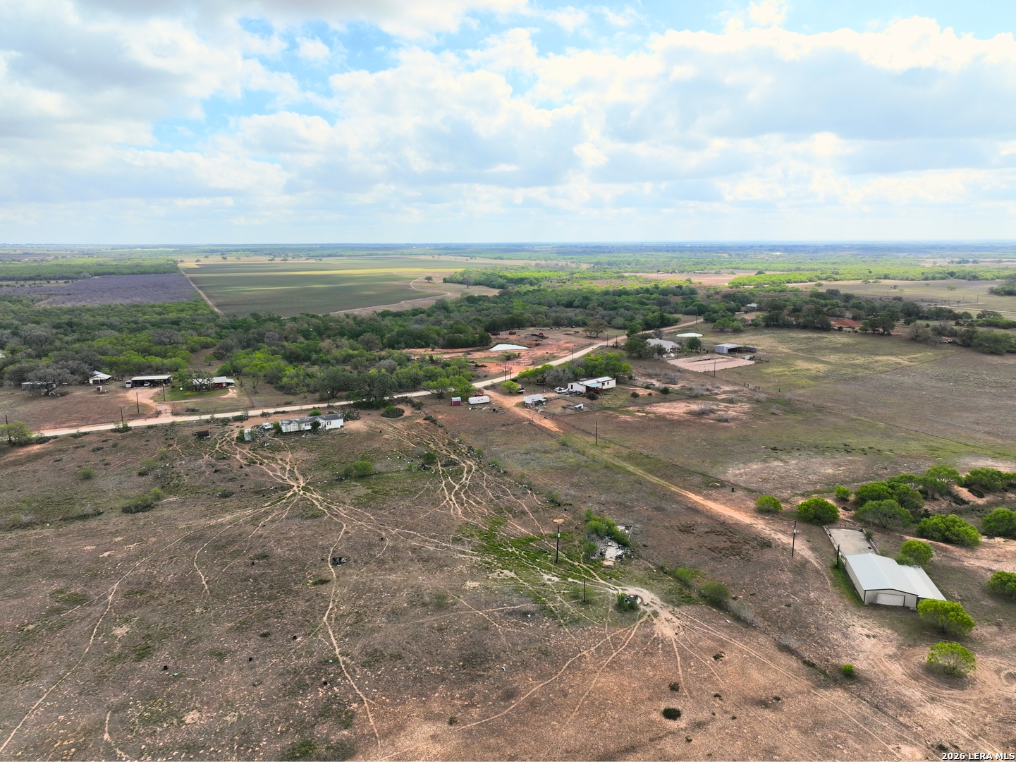 2612 County Road 232 Floresville TX 78114